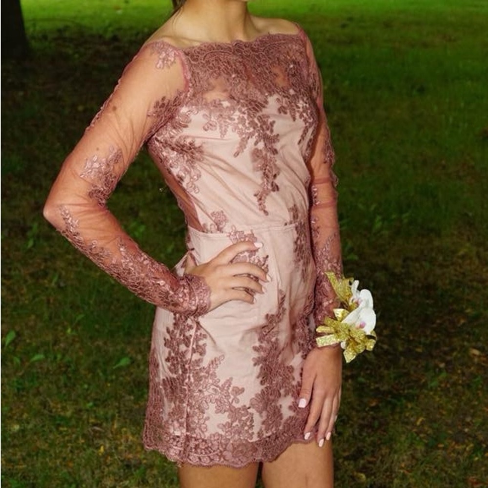 Pink Dress - Picture 3 of 4